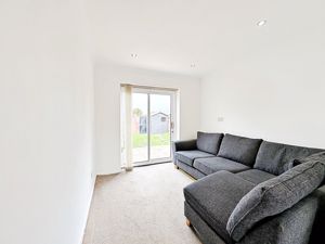 Lounge- click for photo gallery